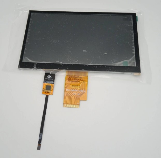 LVDS接口觸摸屏在工業(yè)應(yīng)用中的特點(diǎn)、優(yōu)勢(shì)以及未來(lái)發(fā)展趨勢(shì)